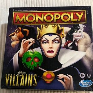 Hasbro Disney Villains Monopoly - Black and Gold